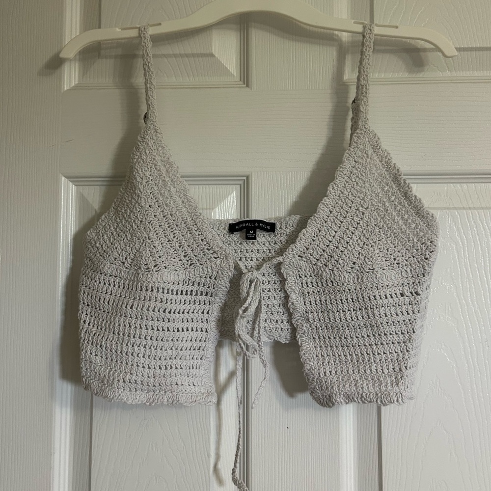 Kendall and Kylie white crochet tie top- size M - Picture 2 of 4